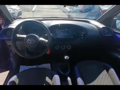 Photo 11 Toyota Aygo  X 1.0 VVT-i 72ch Design MY23