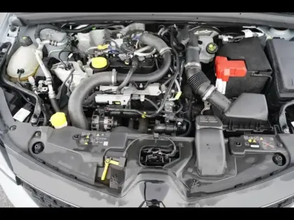 Photo 13 Renault Clio Gén. V (BJA) Ph2 Evolution 5