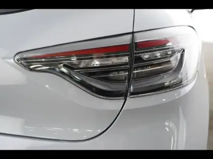 Photo 12 Renault Clio Gén. V (BJA) Ph2 Evolution 5