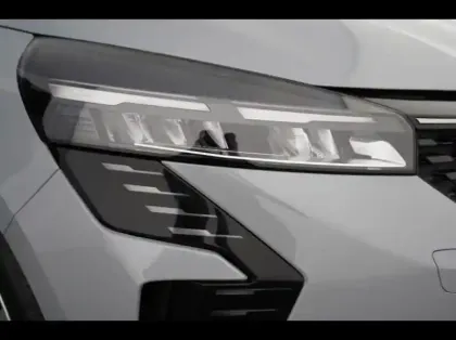 Photo 11 Renault Clio Gén. V (BJA) Ph2 Evolution 5