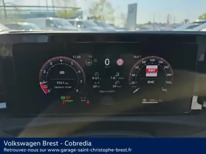 Photo 8 Volkswagen T-roc  1.5 eTSI 150ch R-LINE DSG7