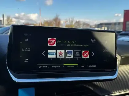 Photo 13 Peugeot 2008 Gén. II Ph1 NG GT Pack 5