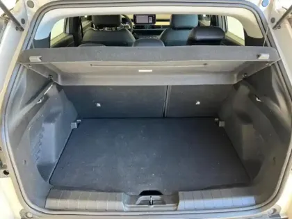 Photo 8 Jeep Avenger Gén. I Ph1 Altitude 5