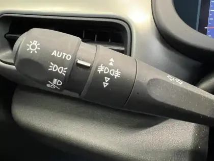 Photo 11 Jeep Avenger Gén. I Ph1 Altitude 5