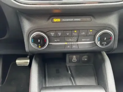 Photo 15 Ford Kuga  2.5 Duratec 190ch FHEV E85 ST-Line X BVA