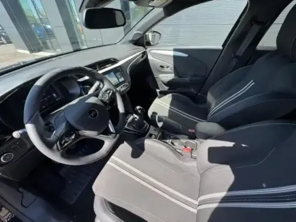 Photo 9 Opel Corsa  1.2 Turbo 100ch GS