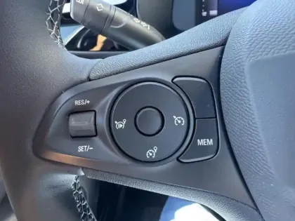 Photo 14 Opel Corsa  1.2 Turbo 100ch GS