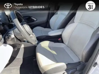 Photo 10 Toyota Yaris Gén. IV Ph1 Iconic 5