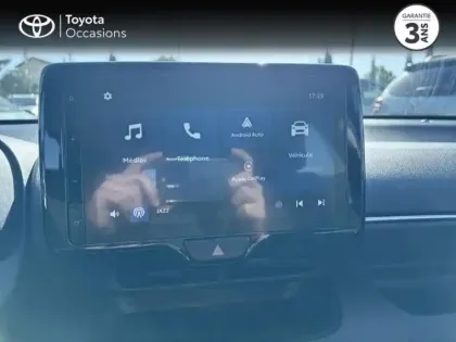 Photo 14 Toyota Yaris Gén. IV Ph1 NG Dynamic Business 5