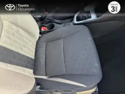 Photo 5 Toyota Yaris Gén. IV Ph1 NG Dynamic Business 5