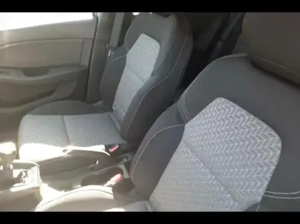 Photo 8 Renault Clio Gén. V (BJA) Ph1 NG Evolution 5