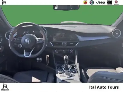 Photo 7 Alfa Romeo Giulia  2.2 Diesel 160ch Intensa AT8