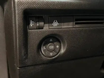 Photo 13 Citroën C4  BlueHDi 110ch S&S Feel Pack