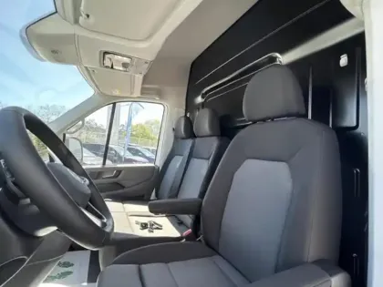 Photo 12 Volkswagen Crafter Gén. II Ph1 NG Business 4