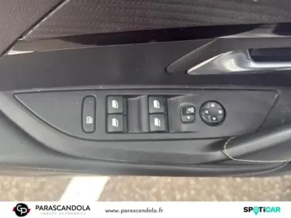 Photo 11 Peugeot 208  1.2 PureTech 100ch S&S GT Line EAT8