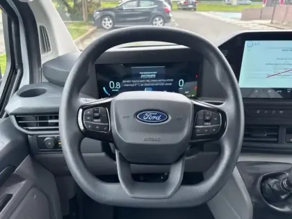 Photo 11 Ford Custom Gén. II Ph1 Trend 1