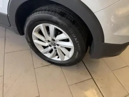 Photo 10 Volkswagen T-cross Gén. I Ph1 NG Life Tech 5