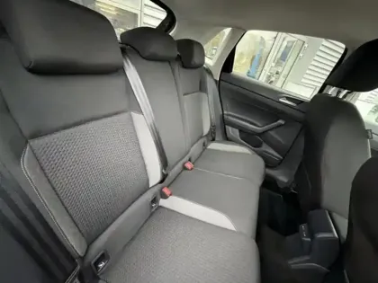 Photo 8 Volkswagen Polo Gén. VI Ph2 Evo VW Edition 5