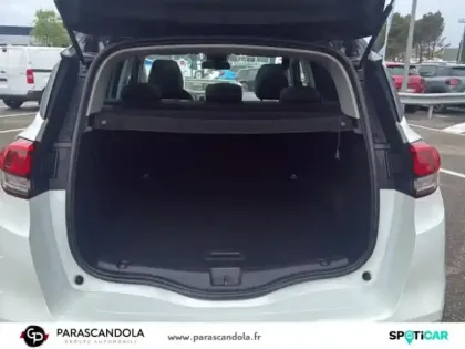 Photo 5 Renault Scenic  1.7 Blue dCi 150ch Intens