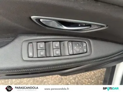 Photo 11 Renault Scenic  1.7 Blue dCi 150ch Intens