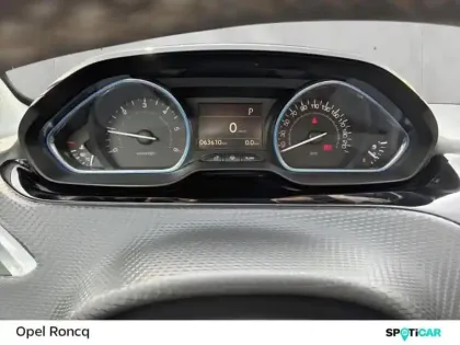 Photo 9 Peugeot 2008 Gén. I Ph2 Allure 5