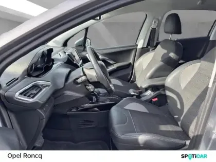 Photo 10 Peugeot 2008 Gén. I Ph2 Allure 5