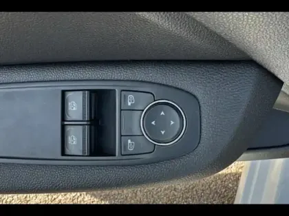 Photo 11 Renault Clio  1.0 TCe 90ch Equilibre