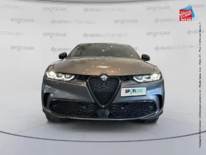 Photo 15 Alfa Romeo Tonale  1.3 Ibrida Plug-In 280ch Veloce AT6 e-Q4