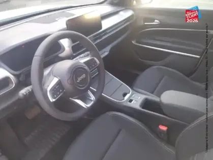 Photo 14 Jeep Avenger  Electrique 156ch 115kW Summit