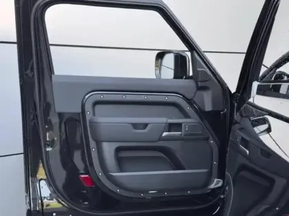 Photo 17 Land rover Defender  90 3.0 D200 Hard Top S