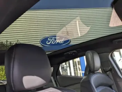 Photo 10 Ford Mustang  Mach-E 487ch Extended Range 99kWh AWD GT