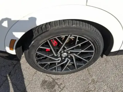 Photo 12 Ford Mustang  Mach-E 487ch Extended Range 99kWh AWD GT