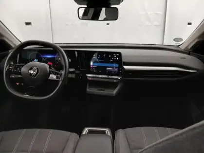 Photo 12 Renault M??GANE E-TECH EV60 130ch optimum charge Evolution ER