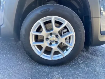 Photo 14 Jeep Renegade Gén. I Ph2 NG Limited 5