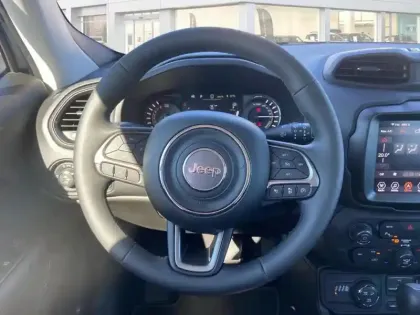 Photo 11 Jeep Renegade Gén. I Ph2 NG Limited 5