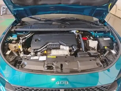 Photo 6 Peugeot 408  Hybrid 145 e-DCS6 Allure