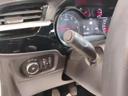 Photo 15 Opel Corsa  1.2 75 ch BVM5 Edition