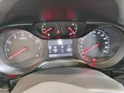 Photo 19 Opel Corsa  1.2 75 ch BVM5 Edition