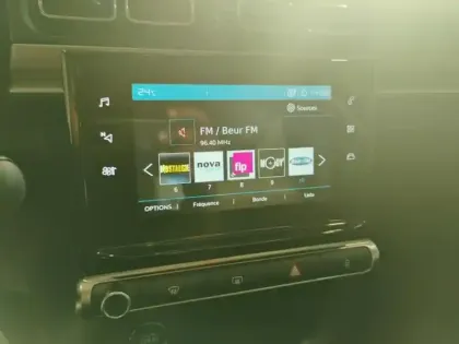Photo 10 Citroën C3  PureTech 110 S&S BVM6 Shine Pack