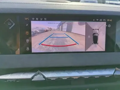 Photo 25 DS DS 4  Hybride E-Tense 225 EAT8 Performance Line+