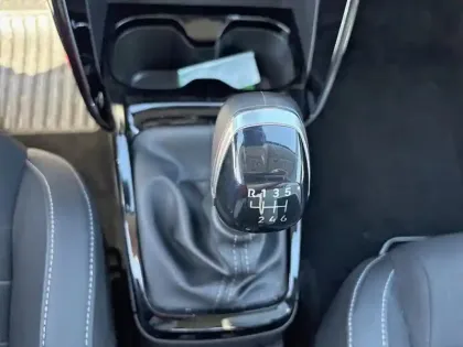 Photo 23 Citroën C3 Gén. IV Ph1 MAX 5