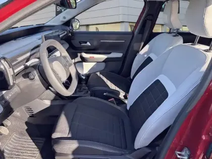 Photo 8 Citroën C3 Gén. IV Ph1 MAX 5