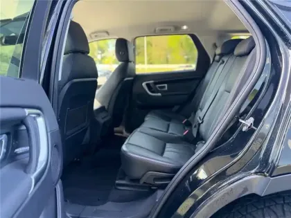 Photo 13 Land rover Discovery Sport Gén. I Ph1 MkIII HSE 5