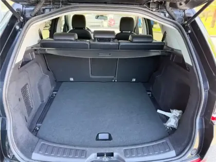 Photo 16 Land rover Discovery Sport Gén. I Ph1 MkIII HSE 5