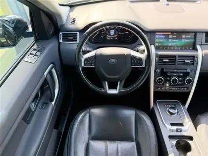 Photo 33 Land rover Discovery Sport Gén. I Ph1 MkIII HSE 5