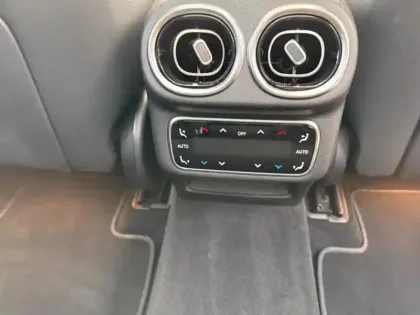 Photo 17 Mercedes Classe GLC Gén. II (X254) Ph1 AMG Line 5