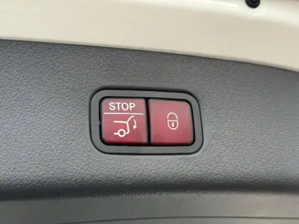 Photo 13 Mercedes Classe GLC Gén. II (X254) Ph1 AMG Line 5