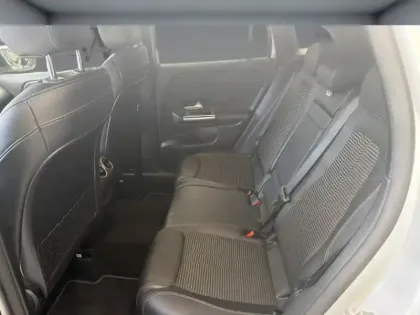 Photo 18 Mercedes GLA 250 e Progressive Line