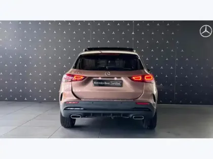 Photo 23 Mercedes GLA 200 AMG Line