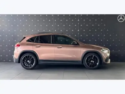 Photo 25 Mercedes GLA 200 AMG Line